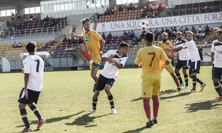 Inizia lo spettacolo del Campionato D’Italia