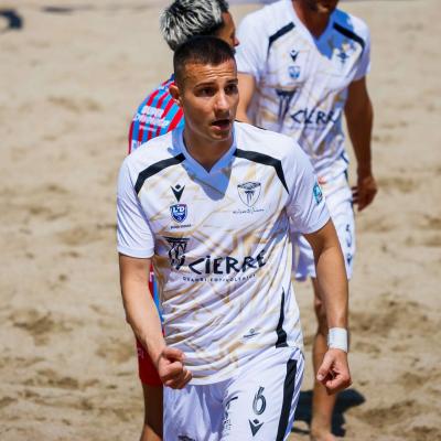 Icierre Webeach 00076