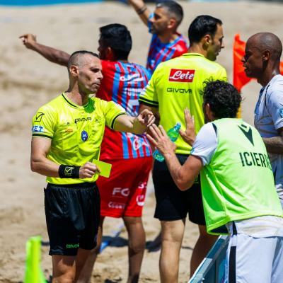 Icierre Webeach 00141